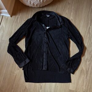 SAMMY PLISSE BUTTON DOWN TOP